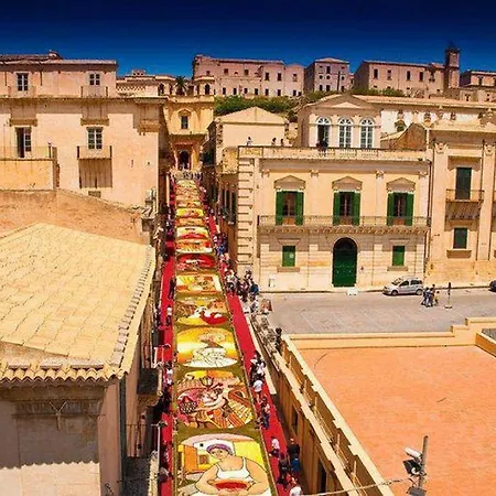 Del Carmine * Noto